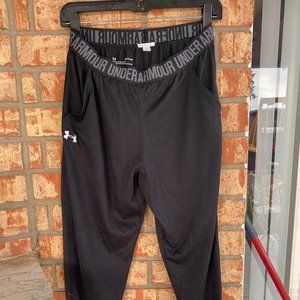 Women's Under Armour Black Joggers (Small)